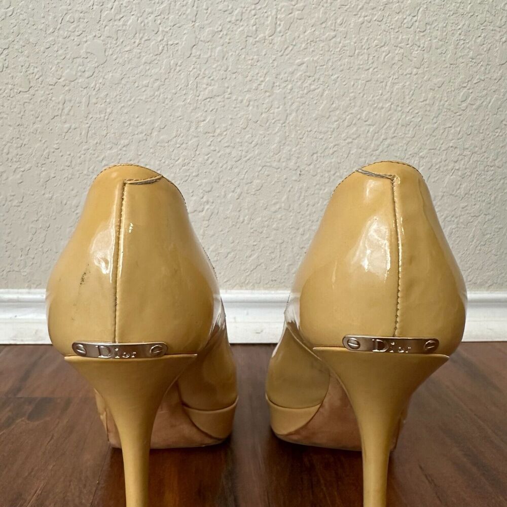 CHRISTIAN DIOR Miss Dior Pump Heels 10.5 CM in Beige Clair *FLAW* - Picture 7 of 14